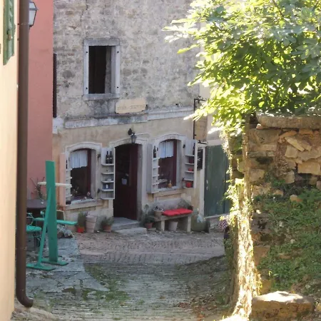 Luna Apartmán