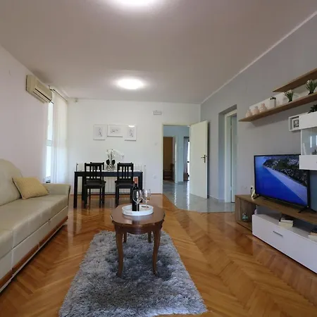 Apartament Luna *